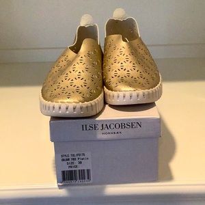 Ilse Jacobsen Metallic Gold Laser-Cut Slip-On Flats